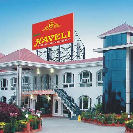 Gajraula Haveli Resort Dış mekan fotoğraf
